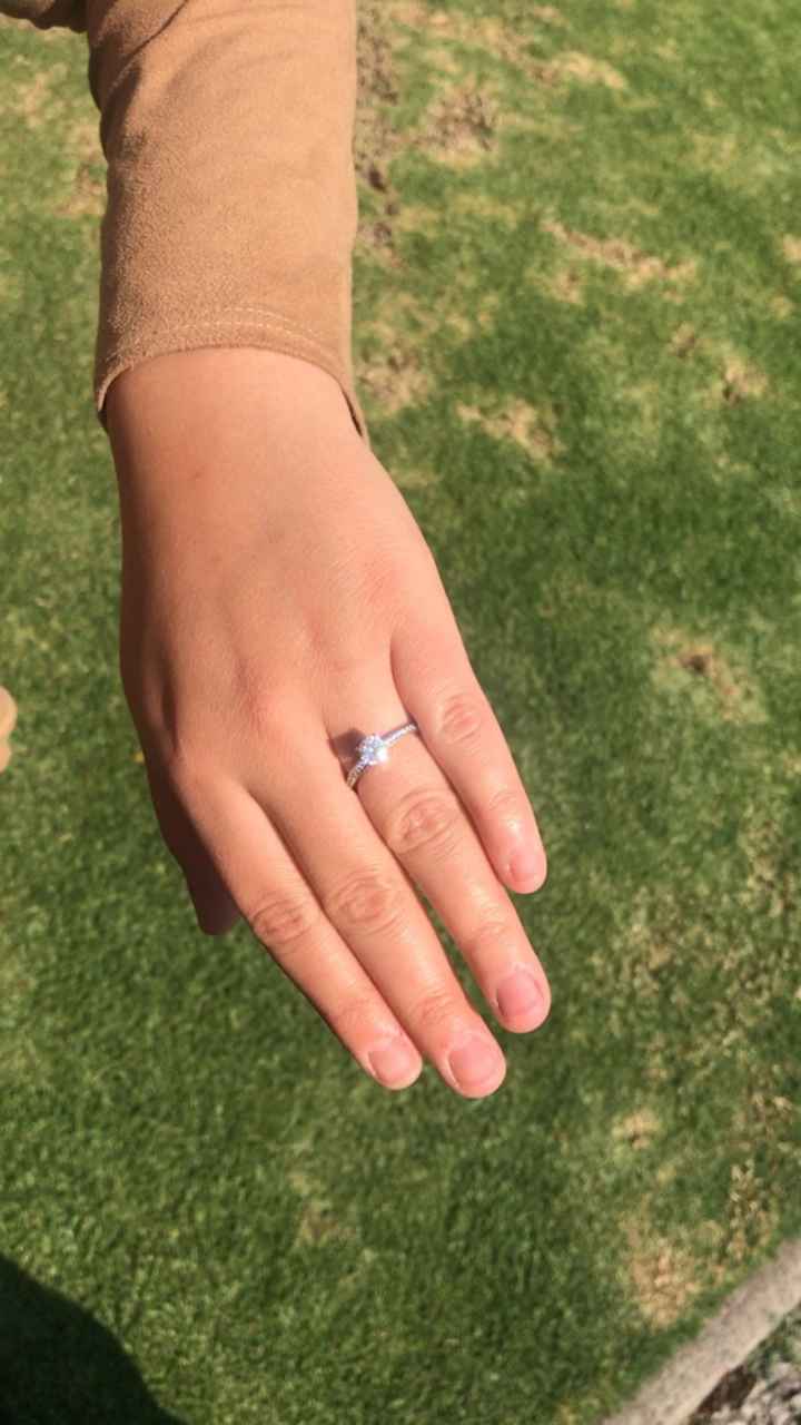 Quiero gritar a los 4 vientos que me caso pero me abstengo 🤭 - 1