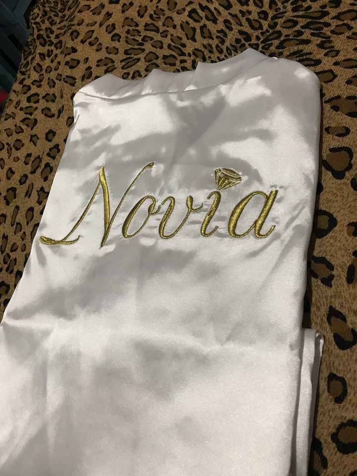 Bata de novia 👰🏽 y maleta de Liverpool 🎁 - 1