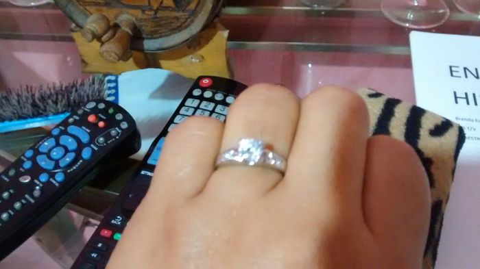 Y el anillo llego - 1