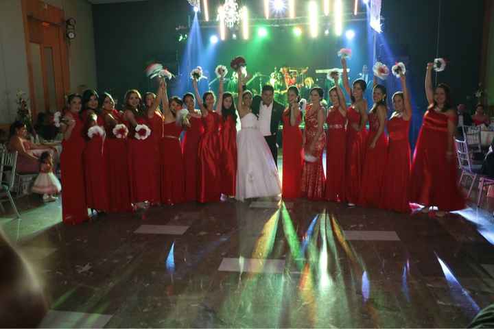 ¿Quién tiene más damas de honor en la comunidad? - 2