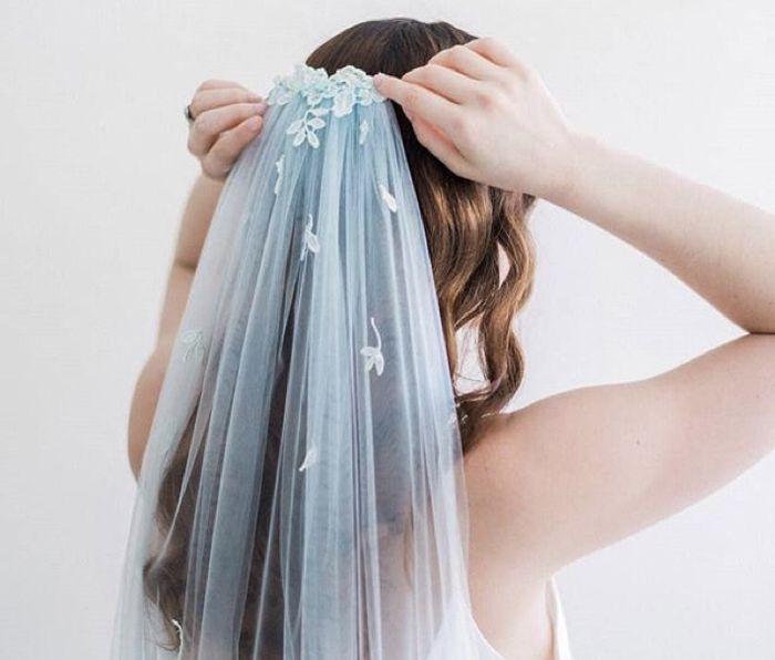 Velos de colores: nueva tendencia en novias 24