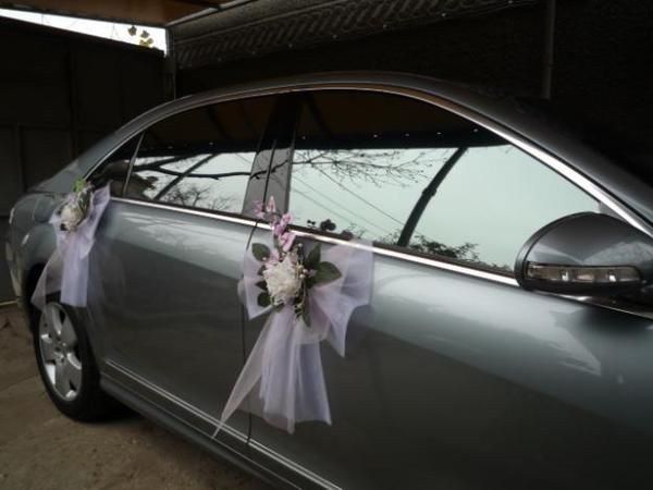 ¿Cómo decorar el carro para la boda? 11