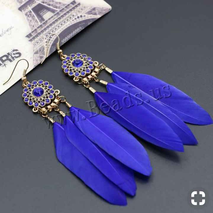 Accesorio importante, los aretes! - 1