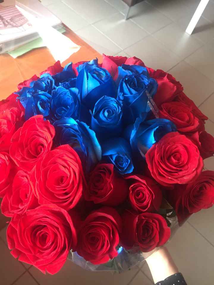 Detalles antes de la boda ¿su fm les ha mandado flores? - 1