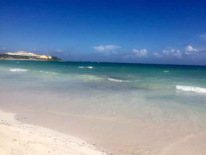 “la playa del amor” que es igual a “ya tenemos lugar de boda”. - 2