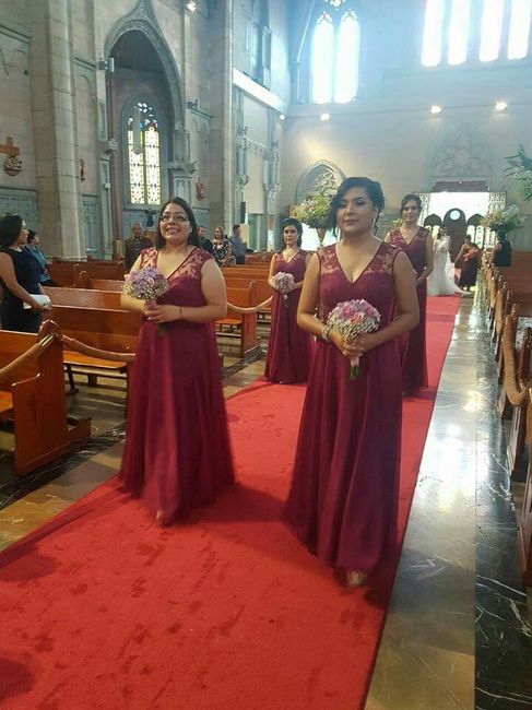 Alguién tiene fotos d su boda en color bugambilia o colores violeta? - 1