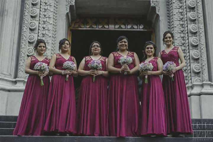 Alguién tiene fotos d su boda en color bugambilia o colores violeta? - 2
