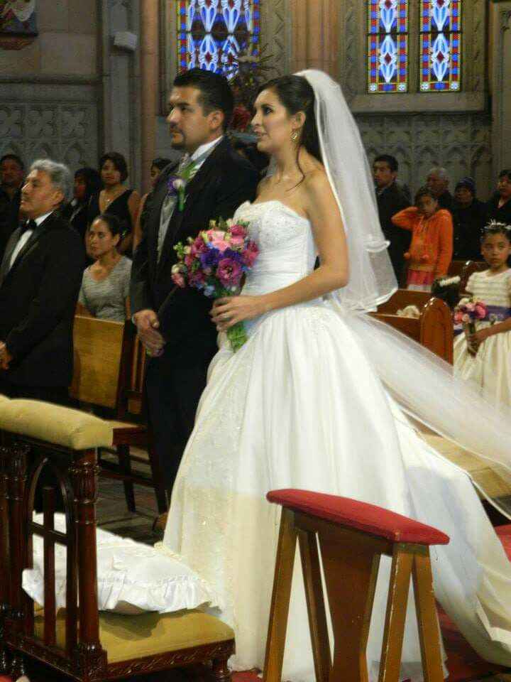 Alguién tiene fotos d su boda en color bugambilia o colores violeta? - 3