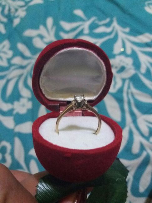  El anillo de compromiso: plateado o dorado? - 1