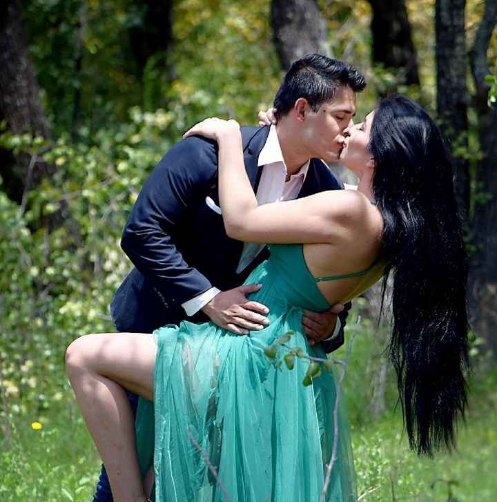 Presuman su foto de Save the Date ❤️ - 1