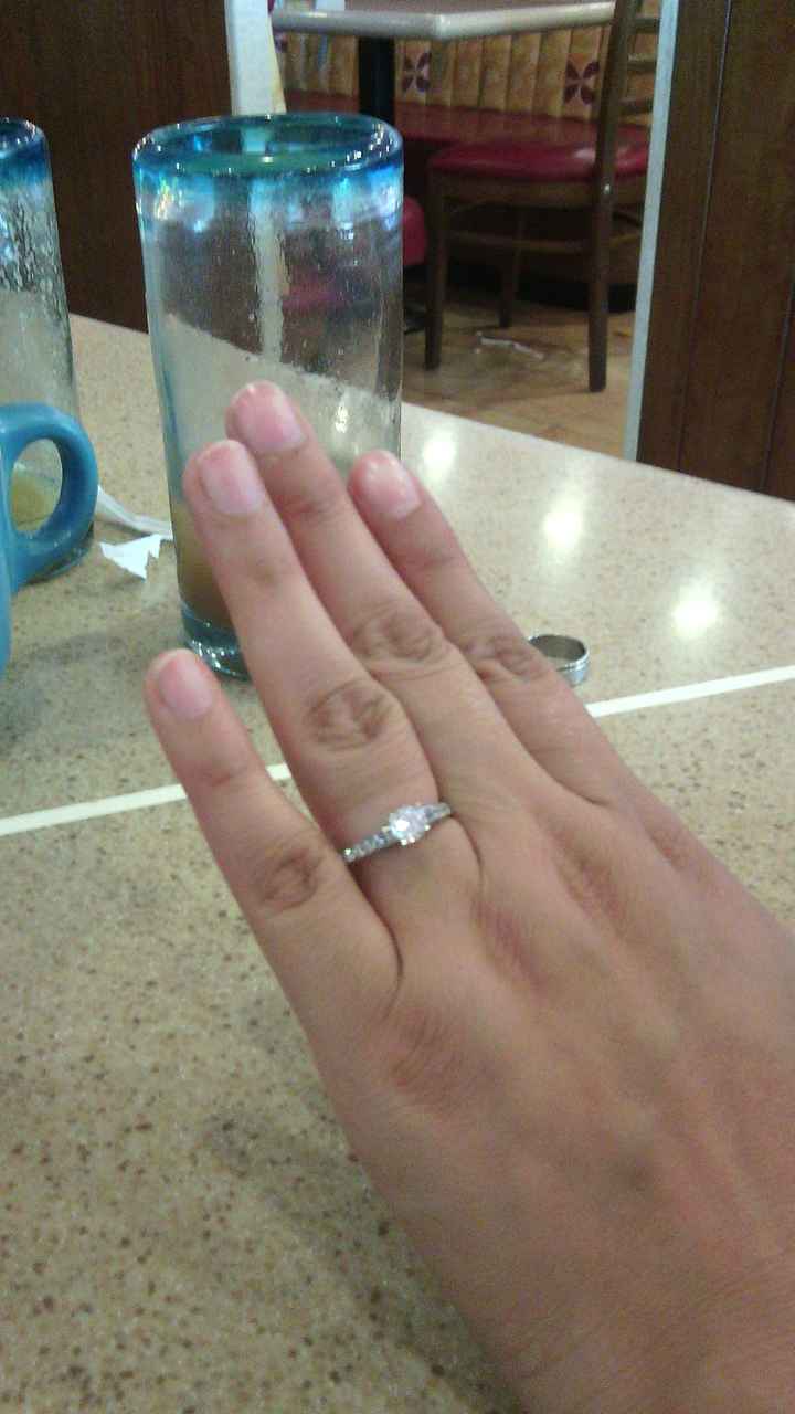 Mi anillo  - 1