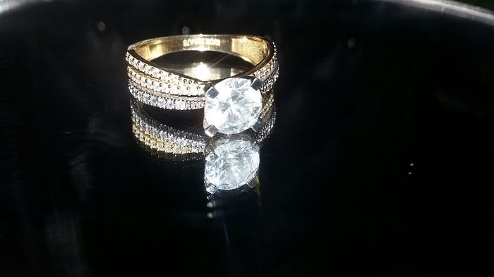 Brides presuman su 💍 - 1