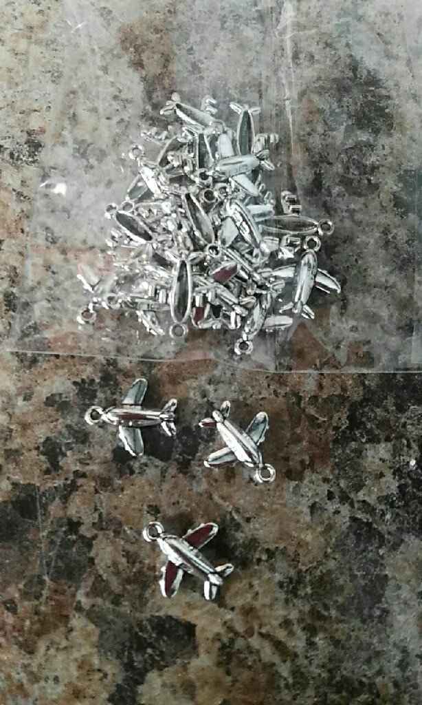 Llegaron mis flores, cajitas, dijes de avión de aliexpress!! - 6