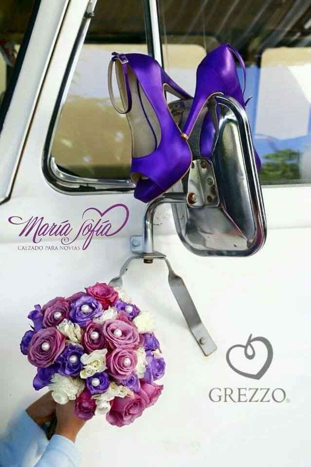 Los tacones de que color??? - 1