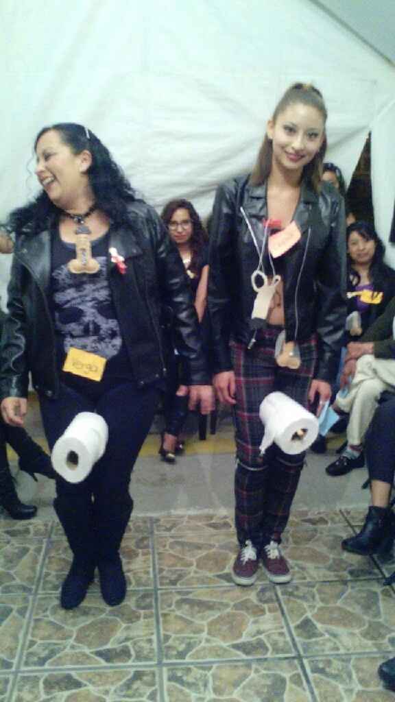 Mi despedida de soltera (rockera \m/ - 7