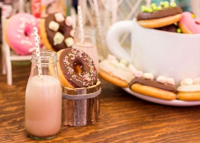 Los 10 postres que no pueden faltar en tu mesa de dulces🎂🍓🍩 1