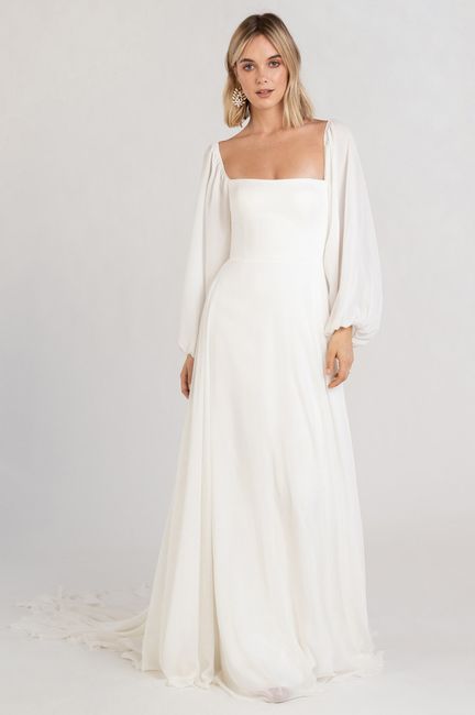Tendencias en vestidos de novia 2022: Escotes Y minimalismo 1