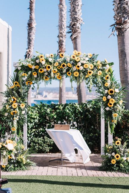 Ideas de cómo usar girasoles en tu boda 13