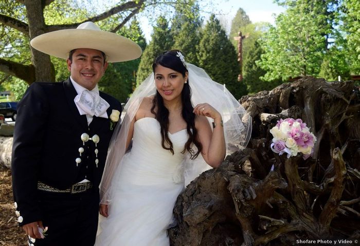 12 Novios con estilos charro en su boda 6