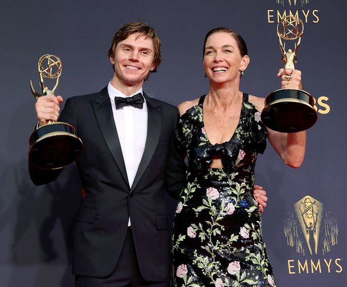 ¡ALERTA! 🚨Looks de hombres en los Emmy, que triunfaron! 4