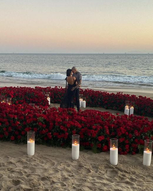 ¡Kourtney Kardashian está comprometida! 3