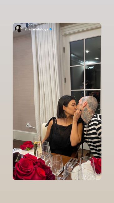 ¡Kourtney Kardashian está comprometida! 6