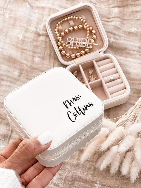¿Qué regalar a tu amiga en su despedida de soltera? 4