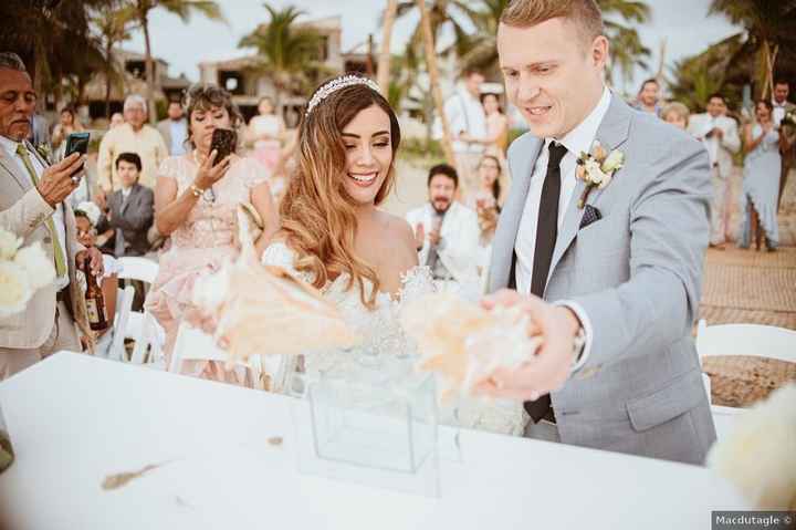 ¡Elige unas alianzas para estos novios! - 1