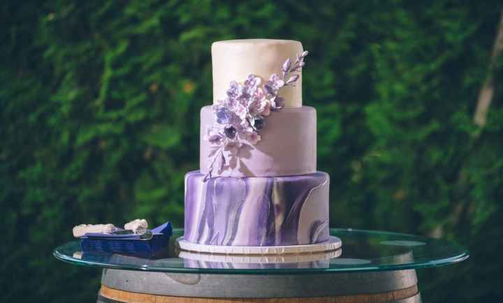 ¡Pastel de bodas en morado! - 12