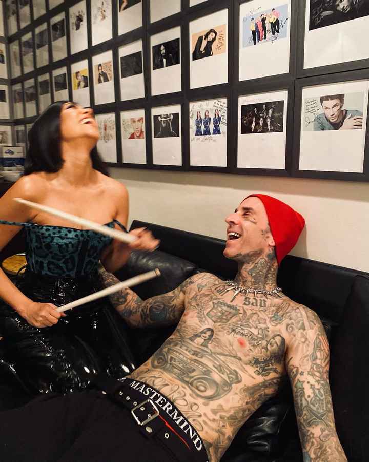¡Kourtney Kardashian está comprometida! - 6