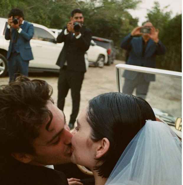 Vin Diesel entrega en el altar a la hija de Paul Walker en su boda - 5