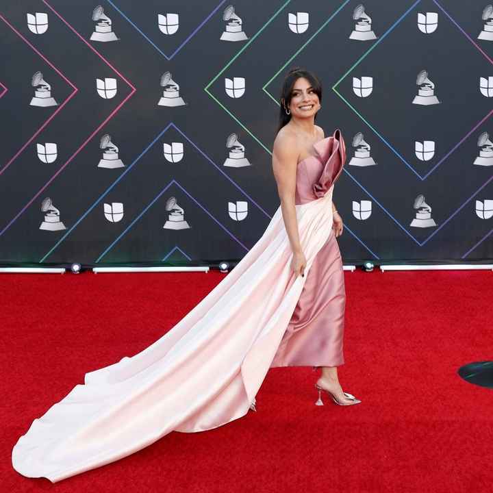 Los looks más originales de la alfombra roja de los Grammy Latinos 2021 - 3