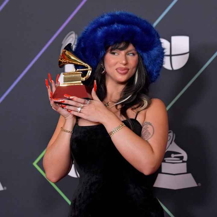 Los looks más originales de la alfombra roja de los Grammy Latinos 2021 - 6