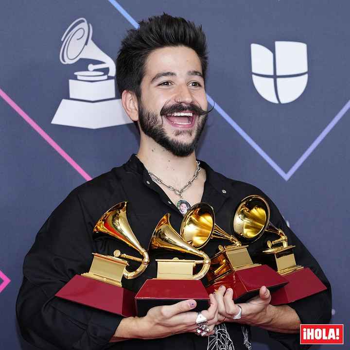 Los looks más originales de la alfombra roja de los Grammy Latinos 2021 - 10