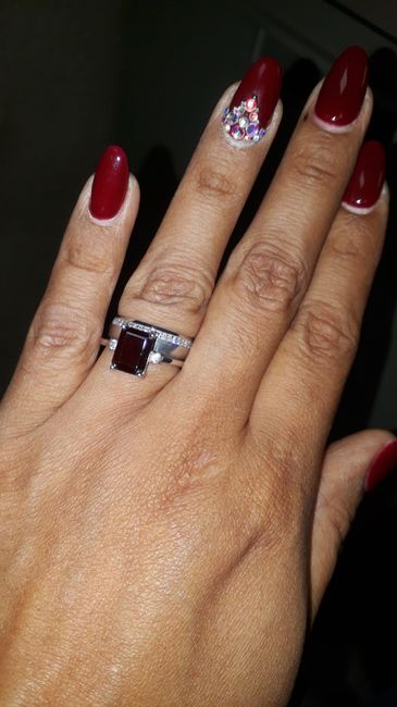 Post del día: Martes con m de Muestren sus anillos o reloj de compromiso. 4