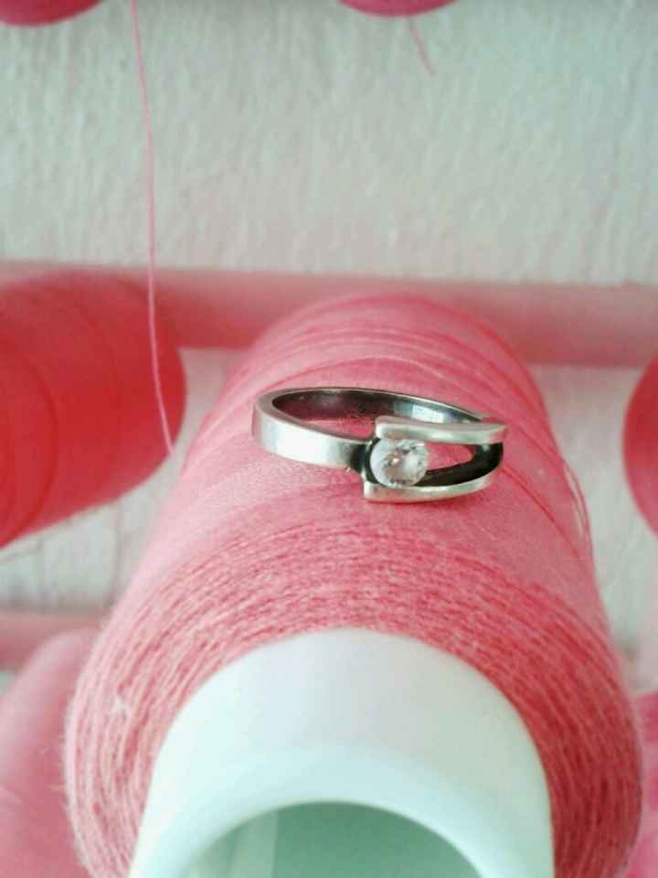 Y si me enseñas tu anillo? - 1