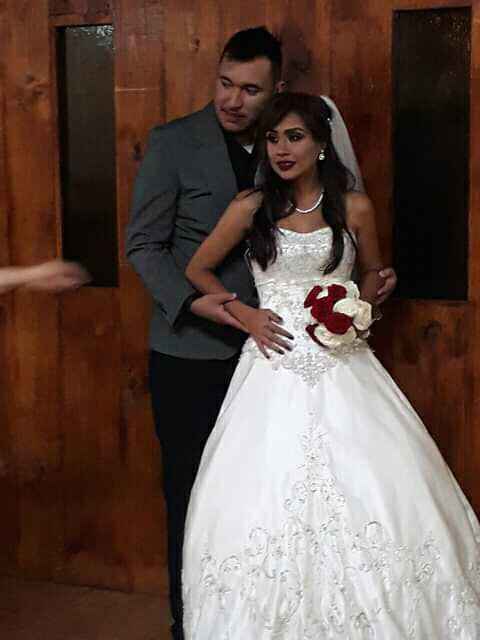 Felizmente casados, - 1