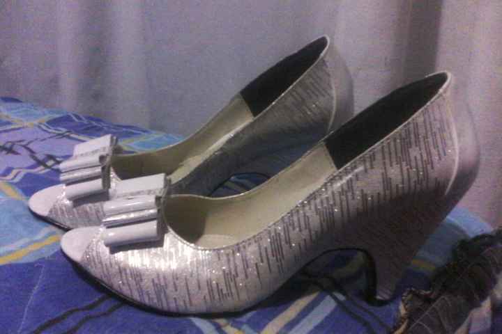 Estresada x las zapatillas - 1