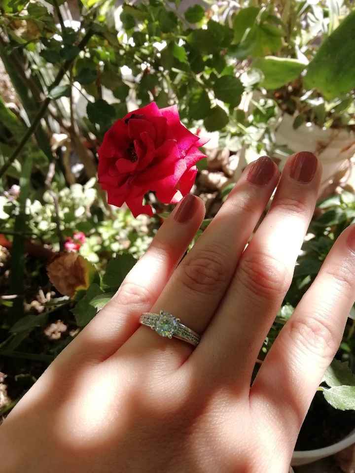 Por último... Muéstranos tu anillo 💍😍 - 1