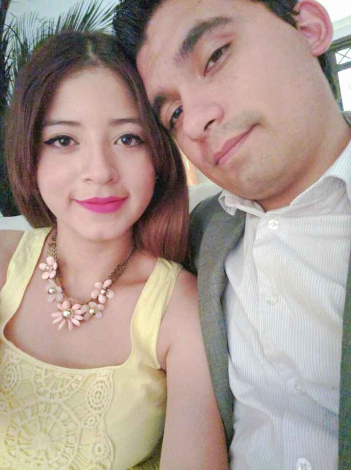 ¿cual es tu foto favorita con tu prometido? - 2