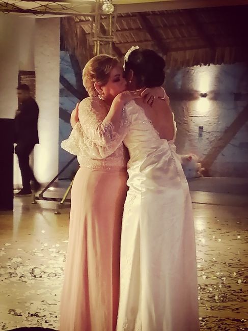 Bals con mi mami, mi papito ya esta en el cielo