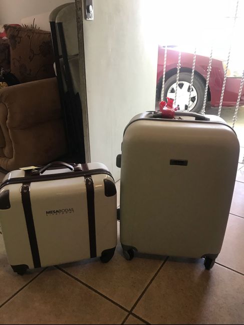 Mesa de regalos...🎁🤗 - 1