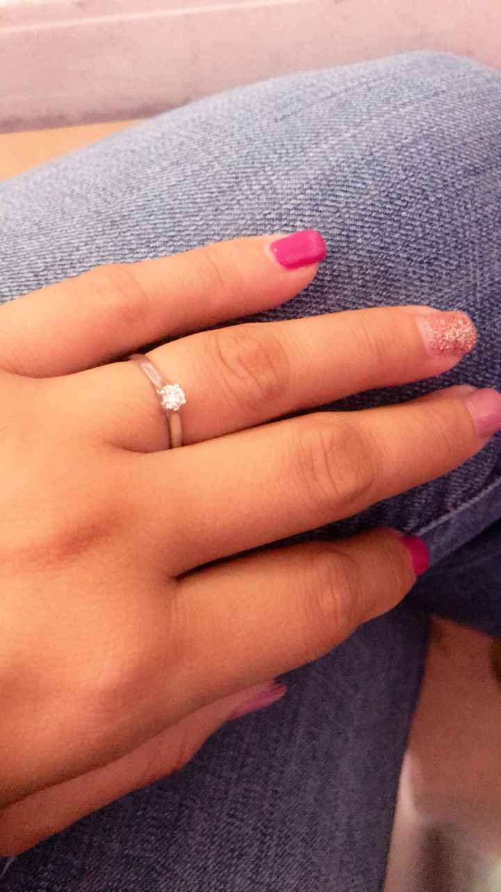 Llegó el momento de mostrar tu anillo a la Comu 💍 - 1