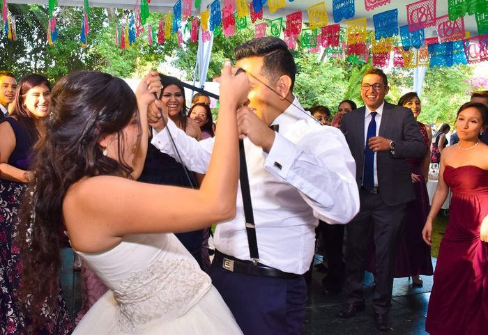 Mañana cumplo 2 años felizmente casada! 8