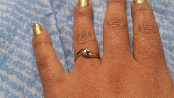 Catálogo de anillos de compromiso de Bodas.com - 1