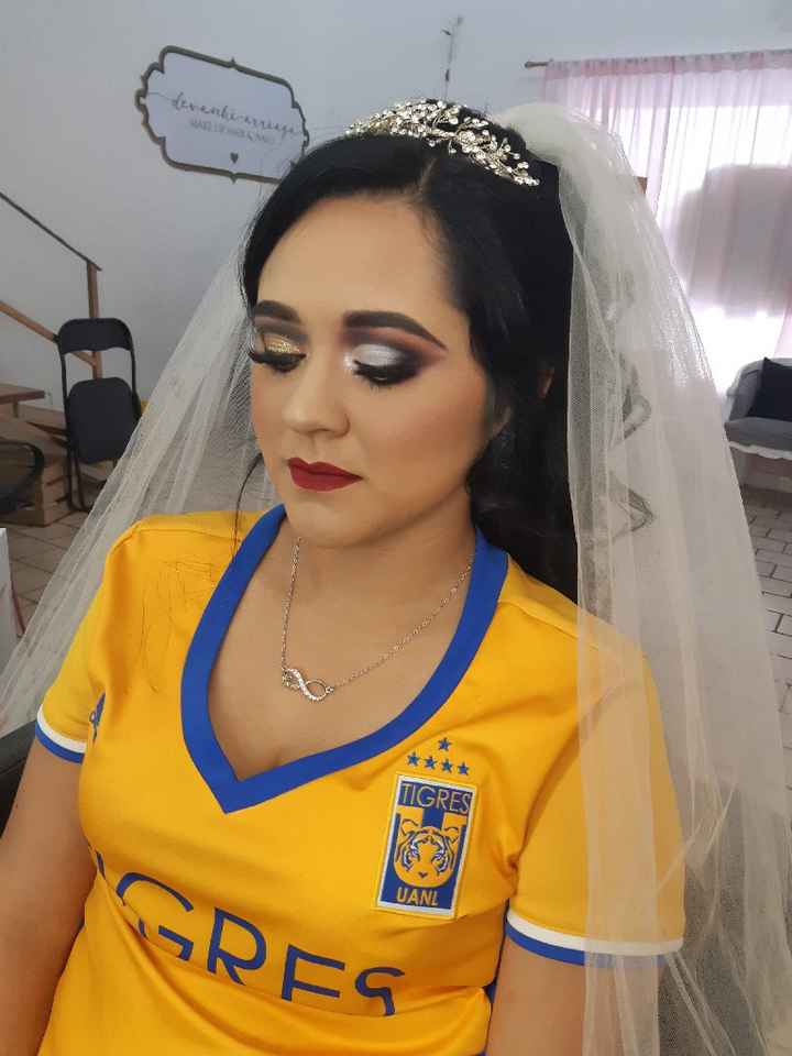 Prueba de peinado y maquillaje - 1