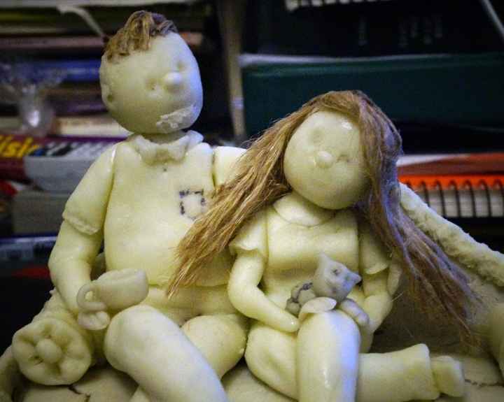 cake topper