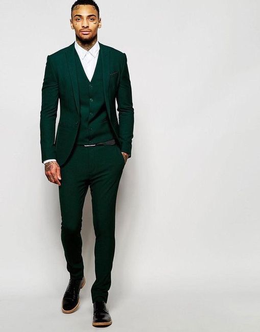 Trajes del novio en color verde 💚 5