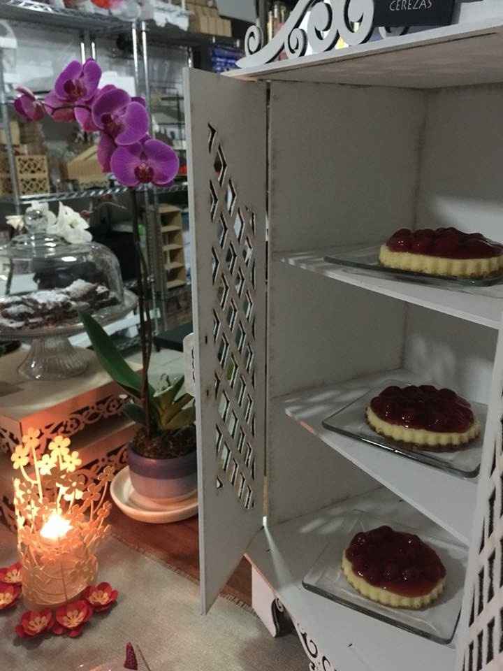 Pay de queso con frambuesas