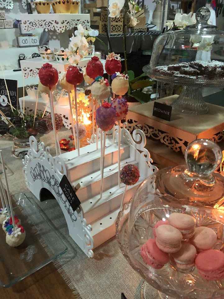 cake pop, brownies y macarrones